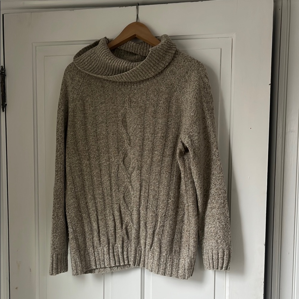 Talbots Oatmeal Cableknit Turtleneck, Size L
